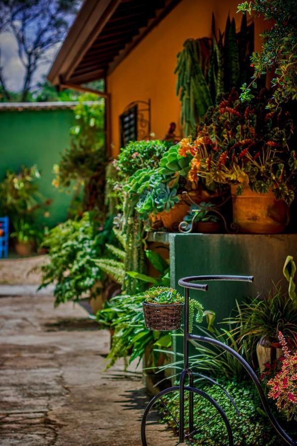 Pousada Villa Tres Serra Negra  Exterior foto